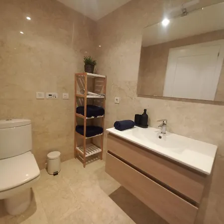 Seafront Apartment *